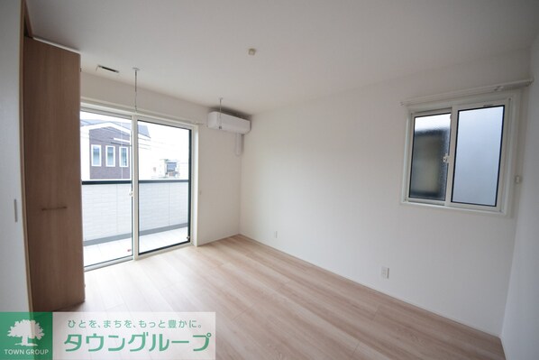 大野町2丁目戸建貸家の物件内観写真